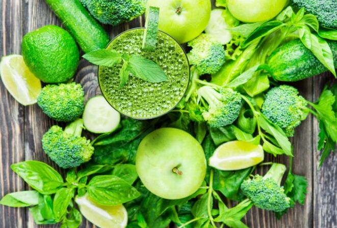 Verdes y frutas cítricas